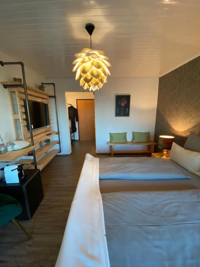 Doppelzimmer Mit Bad & Balkon Simmersfeld Extérieur photo